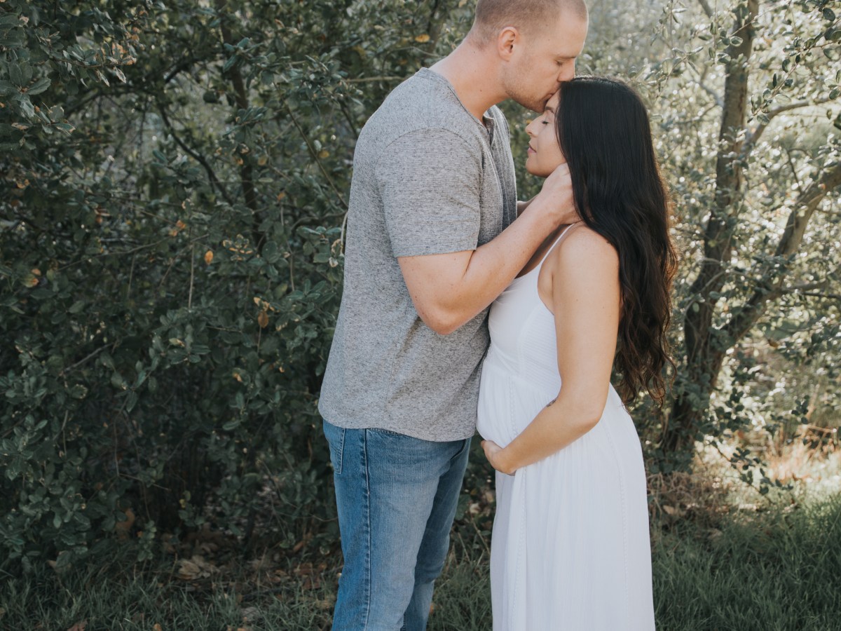ORANGE COUNTY MATERNITY&nbsp;PHOTOGRAPHER